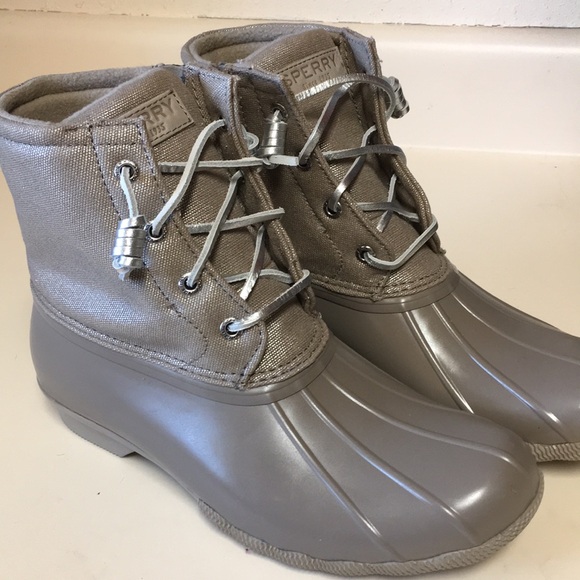 Sperry Rain Boots - Picture 5 of 14